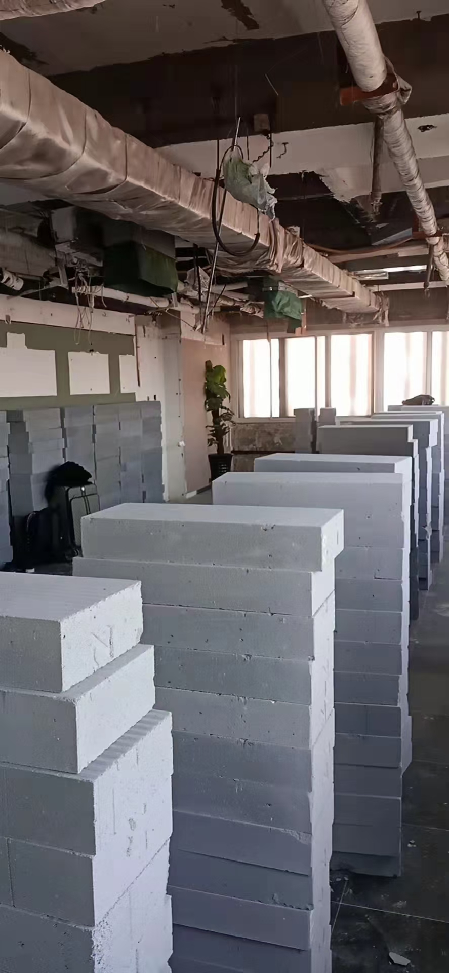 轻质砖隔墙现场应用